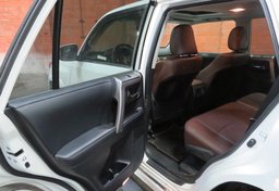 2019 Toyota 4Runner - Image 28