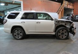 2019 Toyota 4Runner - Image 10