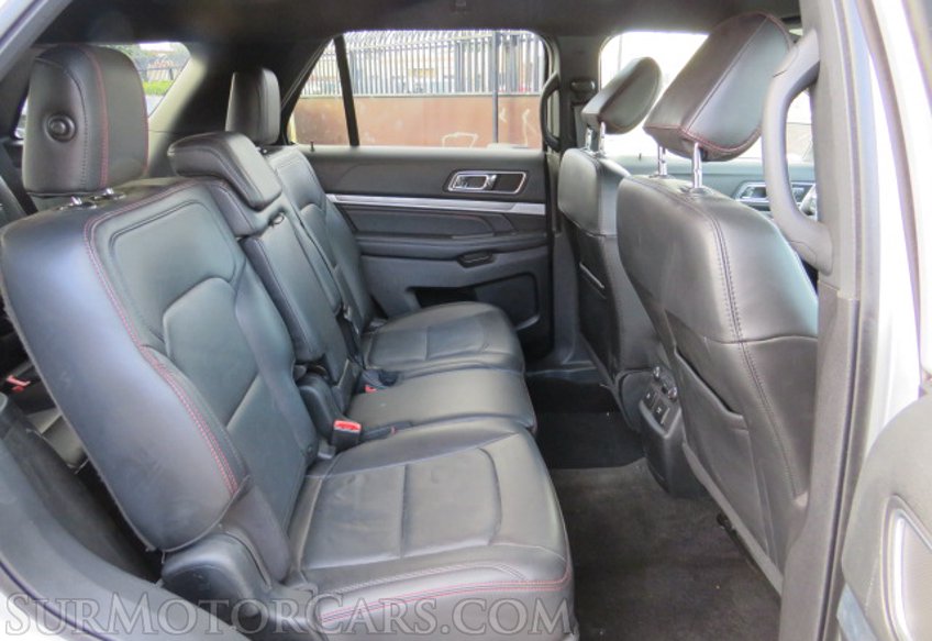 2018 Ford Explorer - Image 30