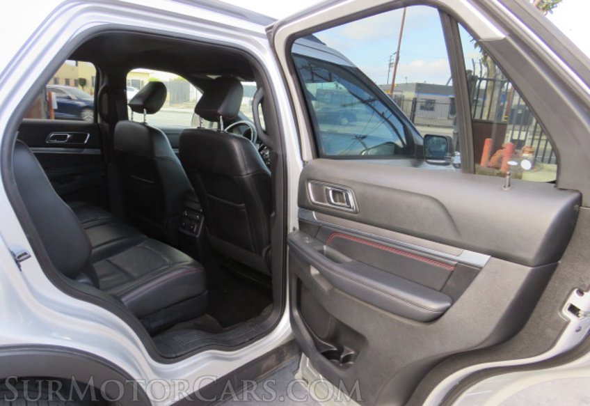 2018 Ford Explorer - Image 24