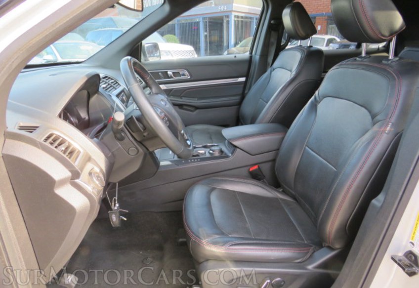 2018 Ford Explorer - Image 27