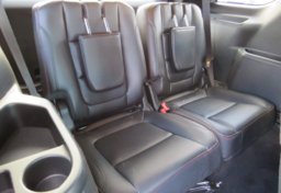 2018 Ford Explorer - Image 33