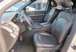 2018 Ford Explorer - Image 27