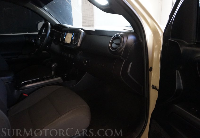 2016 Toyota Tacoma - Image 26