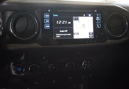 2016 Toyota Tacoma - Image 32