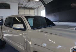 2016 Toyota Tacoma - Image 15