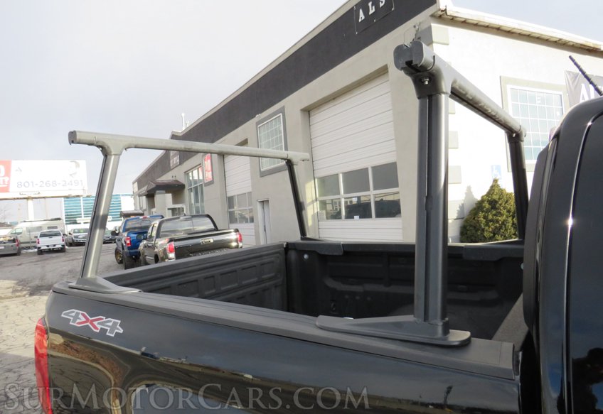 2021 Chevrolet Colorado - Image 17