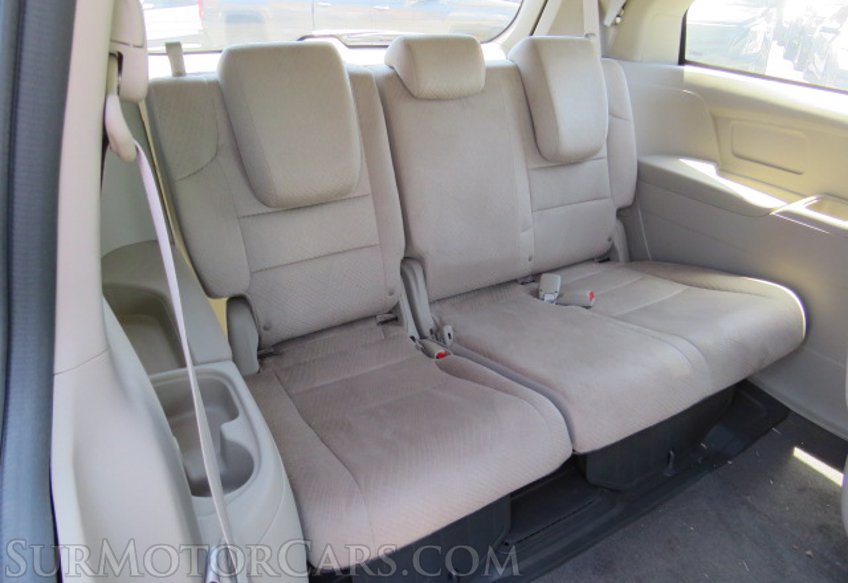 2014 Honda Odyssey - Image 32