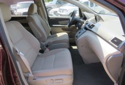 2014 Honda Odyssey - Image 22