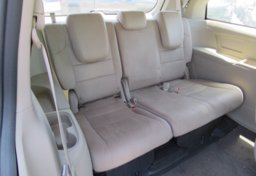 2014 Honda Odyssey - Image 32