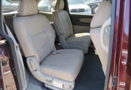 2014 Honda Odyssey - Image 30