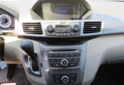2014 Honda Odyssey - Image 37