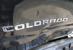 2021 Chevrolet Colorado - Image 14