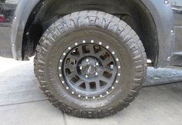 2017 Ram 1500 - Image 17