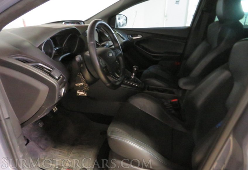 2016 Ford Focus - Image 20