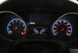 2016 Ford Focus - Image 35