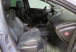 2016 Ford Focus - Image 24