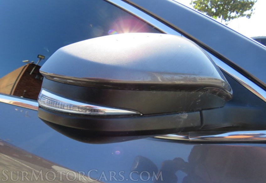 2019 Toyota Highlander - Image 16