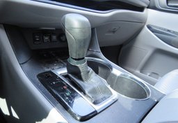 2019 Toyota Highlander - Image 41