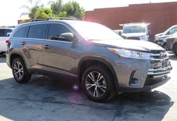 2019 Toyota Highlander - Image 3