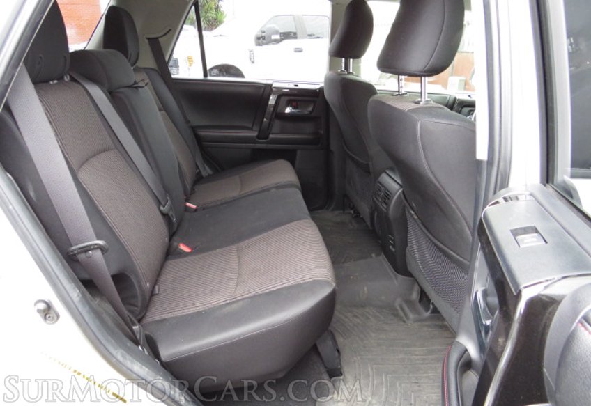 2014 Toyota 4Runner - Image 28