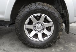 2014 Toyota 4Runner - Image 16