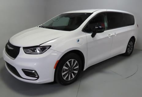 2024 Chrysler Pacifica Plug-In Hybrid