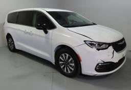 Thumbnail of 2024 Chrysler Pacifica Plug-In Hybrid