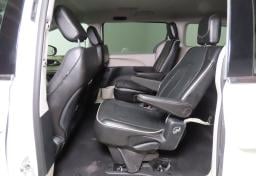 Thumbnail of 2024 Chrysler Pacifica Plug-In Hybrid