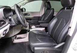 Thumbnail of 2024 Chrysler Pacifica Plug-In Hybrid