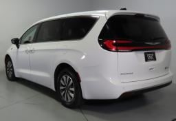 Thumbnail of 2024 Chrysler Pacifica Plug-In Hybrid