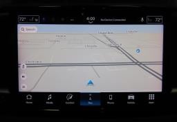 Thumbnail of 2024 Chrysler Pacifica Plug-In Hybrid