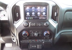 2020 Chevrolet Silverado 1500 - Image 34