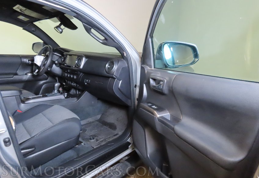 2023 Toyota Tacoma - Image 23