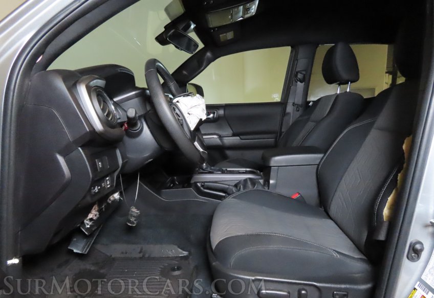 2023 Toyota Tacoma - Image 29