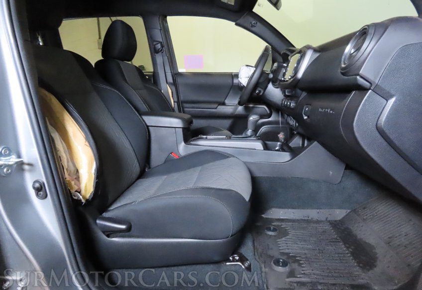 2023 Toyota Tacoma - Image 30