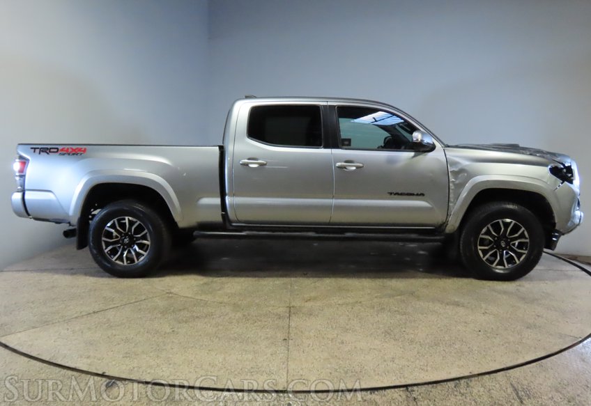 2023 Toyota Tacoma - Image 5