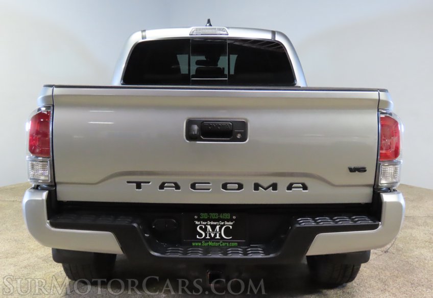 2023 Toyota Tacoma - Image 12