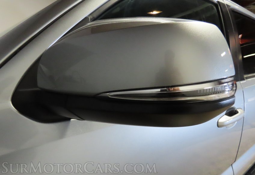 2023 Toyota Tacoma - Image 15