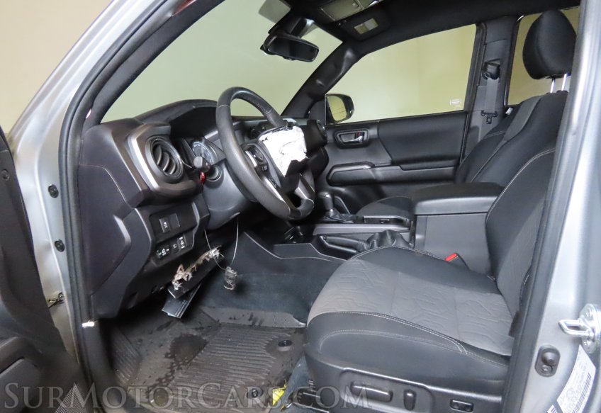 2023 Toyota Tacoma - Image 26