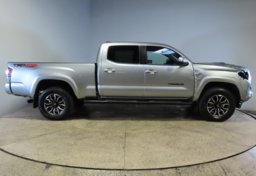 2023 Toyota Tacoma - Image 5