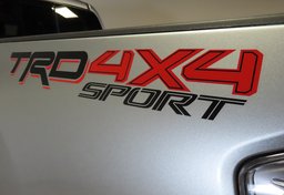 2023 Toyota Tacoma - Image 16