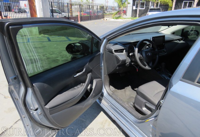 2021 Toyota Corolla - Image 20