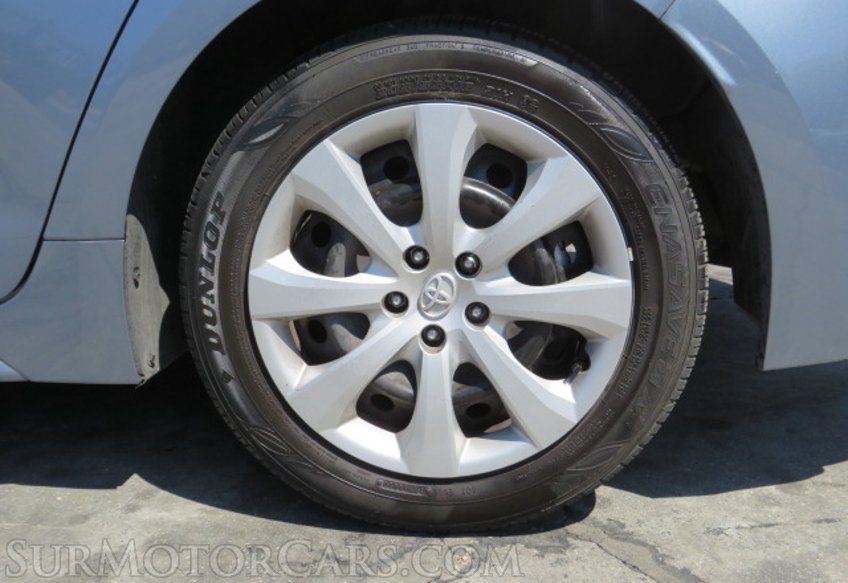 2021 Toyota Corolla - Image 19