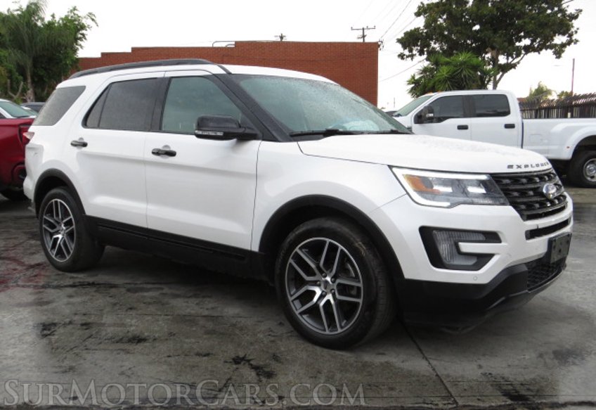 2017 Ford Explorer - Image 2