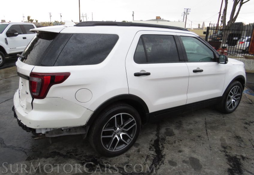 2017 Ford Explorer - Image 9