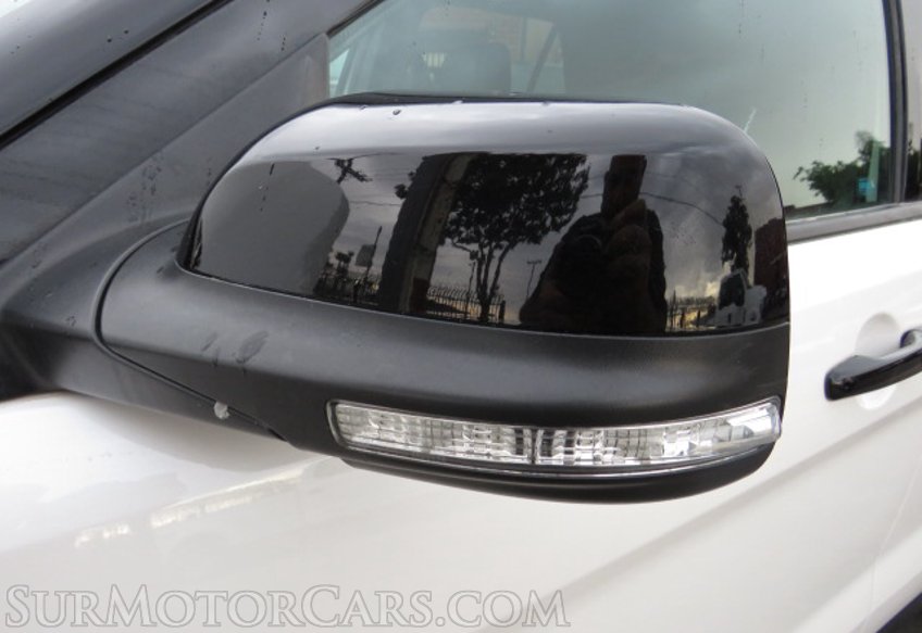 2017 Ford Explorer - Image 16