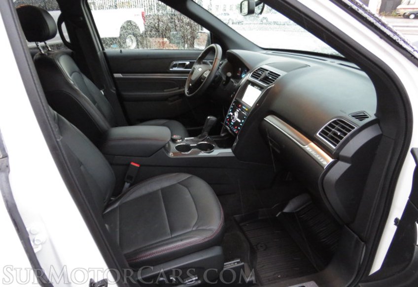 2017 Ford Explorer - Image 26