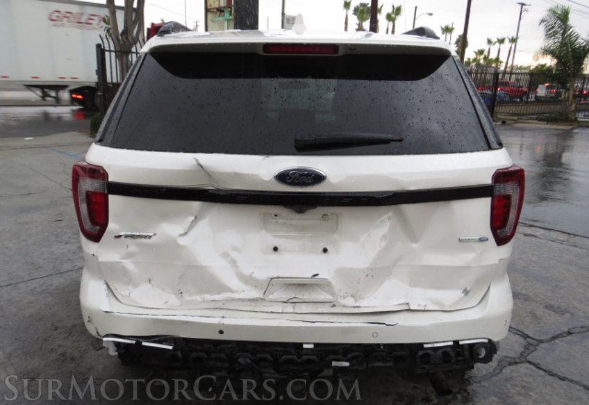 2017 Ford Explorer - Image 14