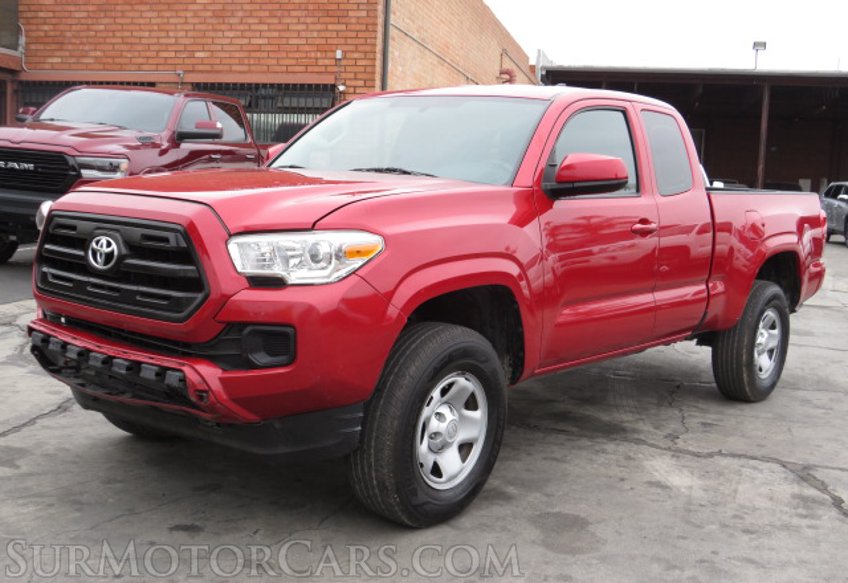 2017 Toyota Tacoma - Image 3